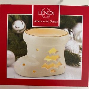 New in Box Lennox Christmas Tealight candle holder